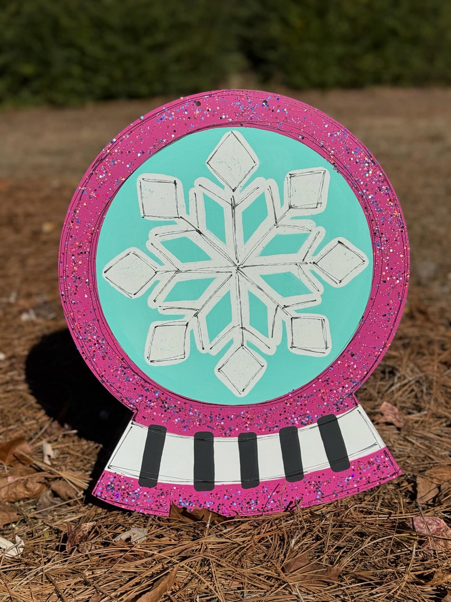 Snowflake Snow Globe