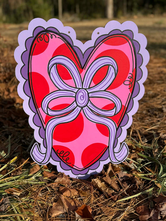 Scalloped Ribbon Heart
